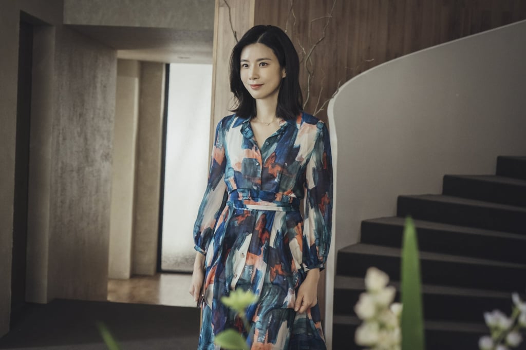 Lee Bo-young plays Seo Hi-soo in Mine. Photo: Netflix