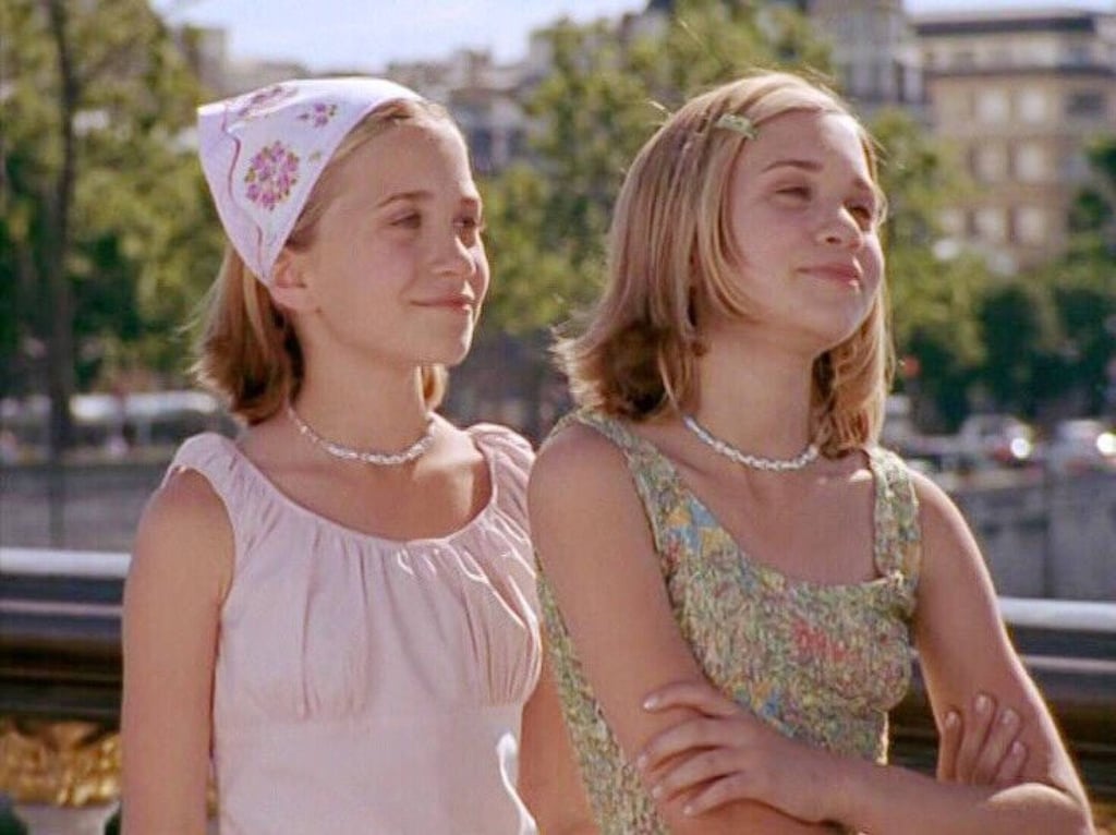 Mary-Kate and Ashley Olsen in the movie Passport to Paris (1999). Photo: @thegoodbadbasic/Twitter Mary-Kate and Ashley Olsen in the movie Passport to Paris (1999). Photo: @thegoodbadbasic/Twitter