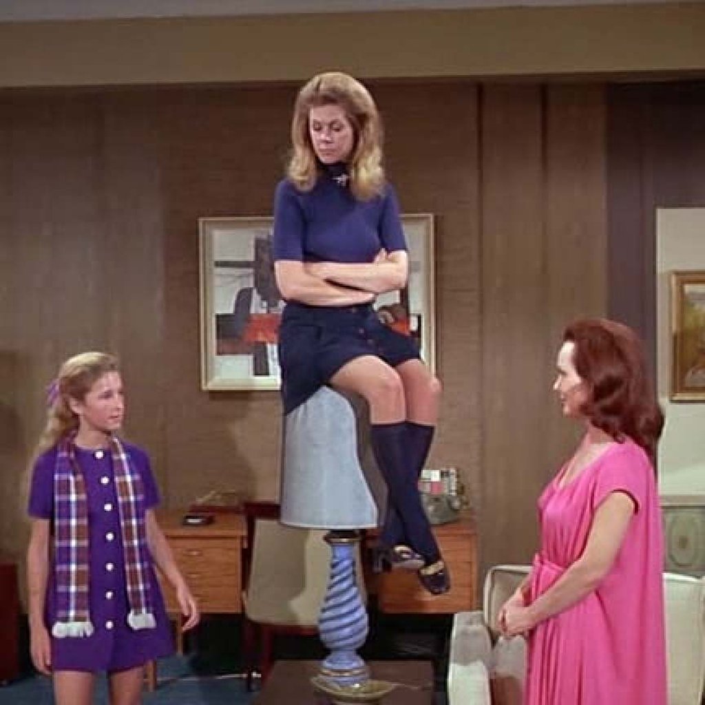 Kathy Hilton in a scene from her earlier career as an actress. Photo: @thepinkpopbox/Instagram Kathy Hilton in a scene from her earlier career as an actress. Photo: @thepinkpopbox/Instagram