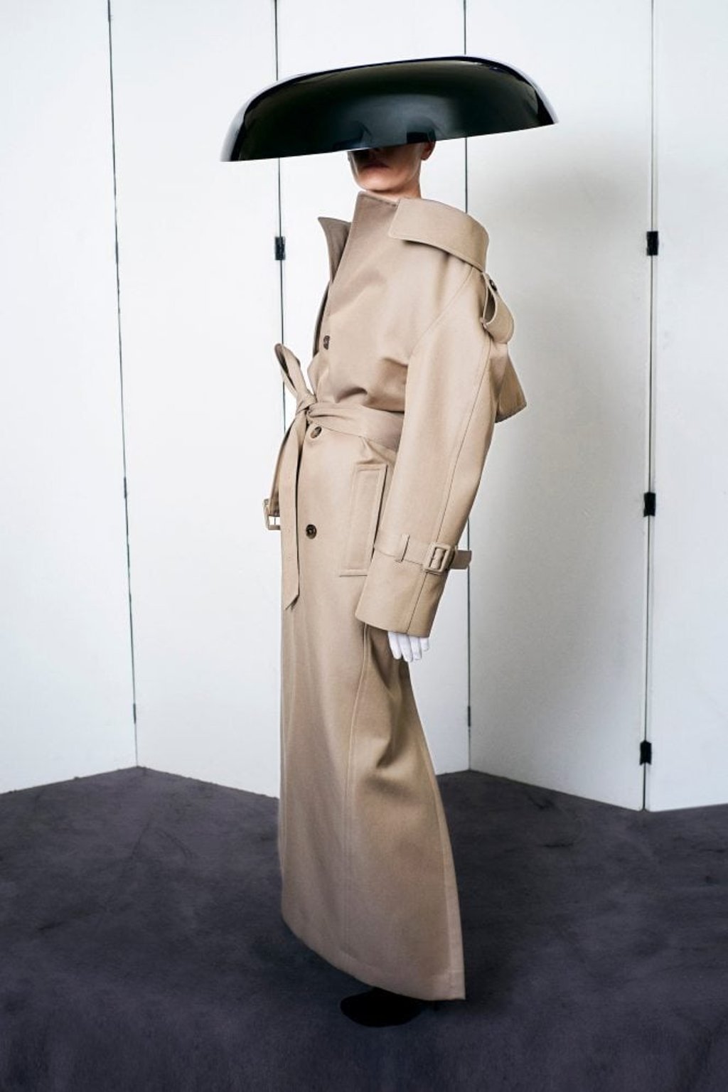 A look from Balenciaga’s 2021-2022 couture show. Photo: Xinhua