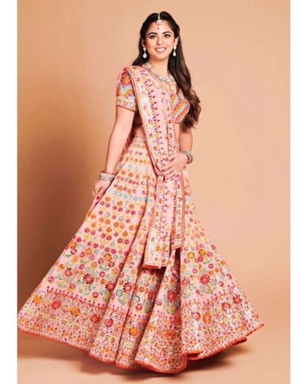 Isha Ambani knows how to bring it. Photo: @stylebyami/Instagram