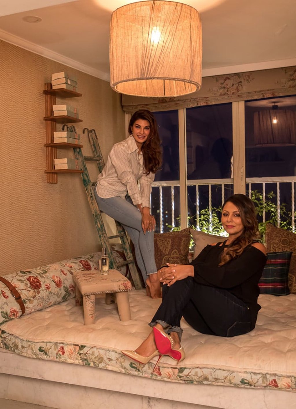 Gauri Khan hanging out with Bollywood bestie Jacqueline Fernandez. Photo: @gaurikhan/Instagram