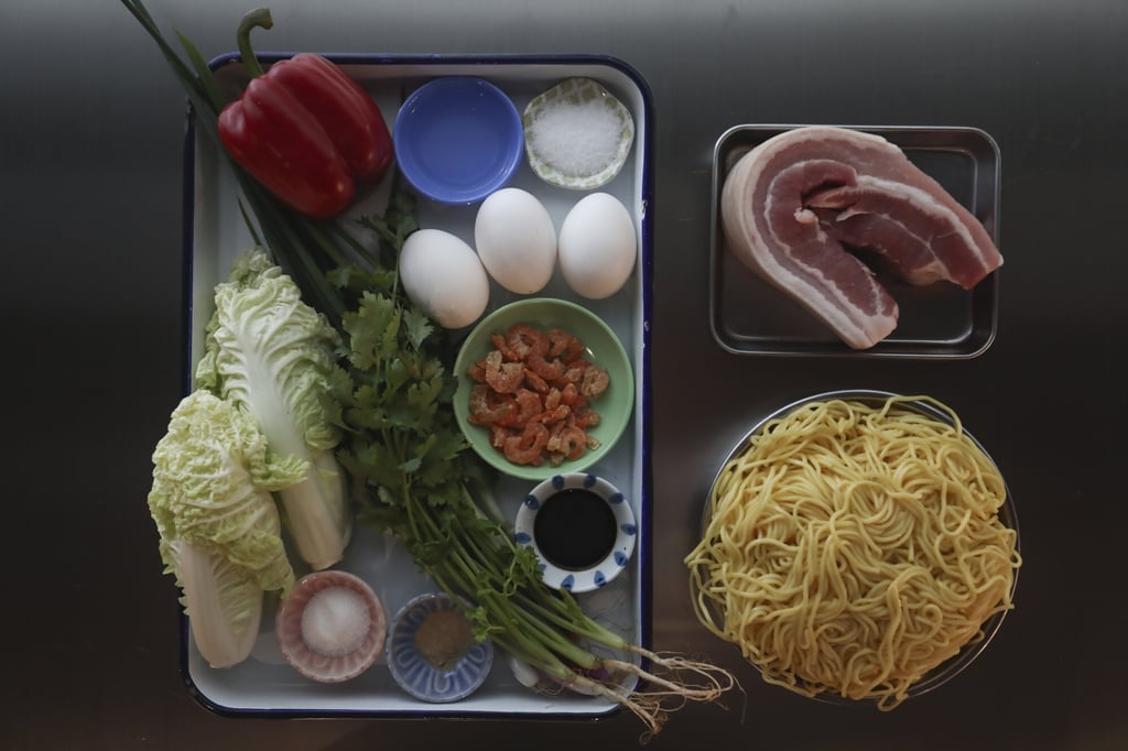 The ingredients for chow mein with pork belly and dried shrimp. Photo: Jonathan Wong The ingredients for chow mein with pork belly and dried shrimp. Photo: Jonathan Wong