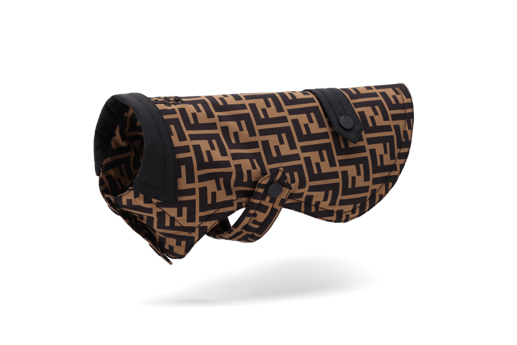 Fendi FF Logo pet cloth. Photo: Fendi