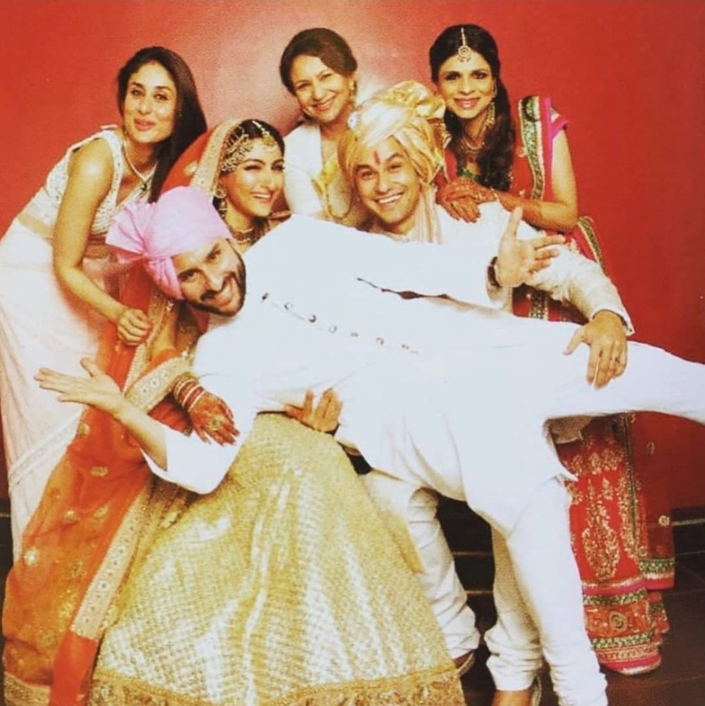 The Khan family. Photo: @sabapataudi/Instagram The Khan family. Photo: @sabapataudi/Instagram