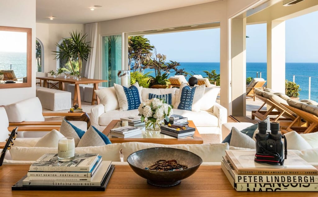 The family’s Malibu home lets in natural sunlight and illuminates the lavish living room. Photo: Westside Estate Agency The family’s Malibu home lets in natural sunlight and illuminates the lavish living room. Photo: Westside Estate Agency