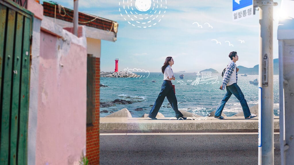 Hometown Cha-Cha-Cha with Shin Min-a and Kim Seon-ho. Photo: Netflix Hometown Cha-Cha-Cha with Shin Min-a and Kim Seon-ho. Photo: Netflix