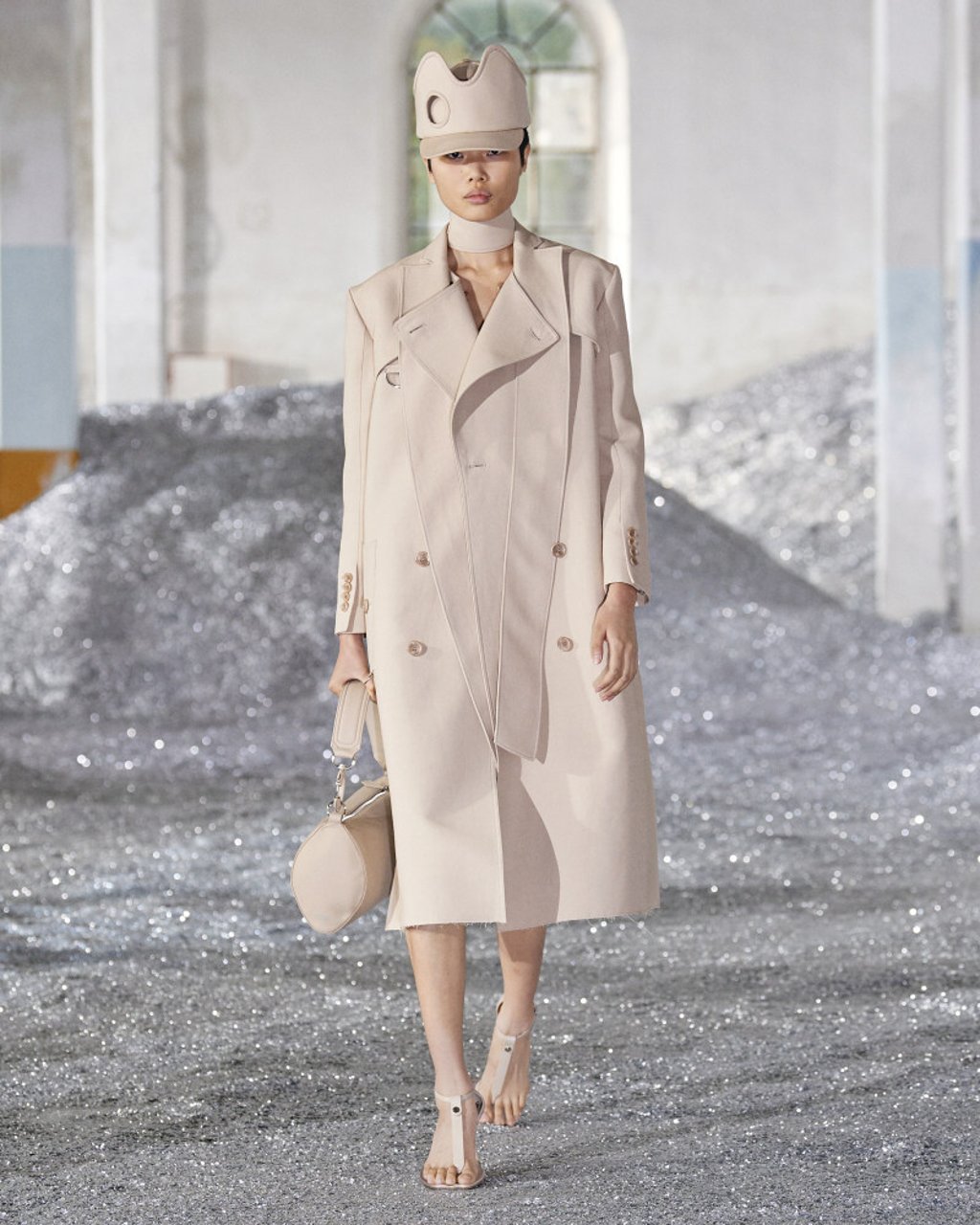 Summer trench coat 2025