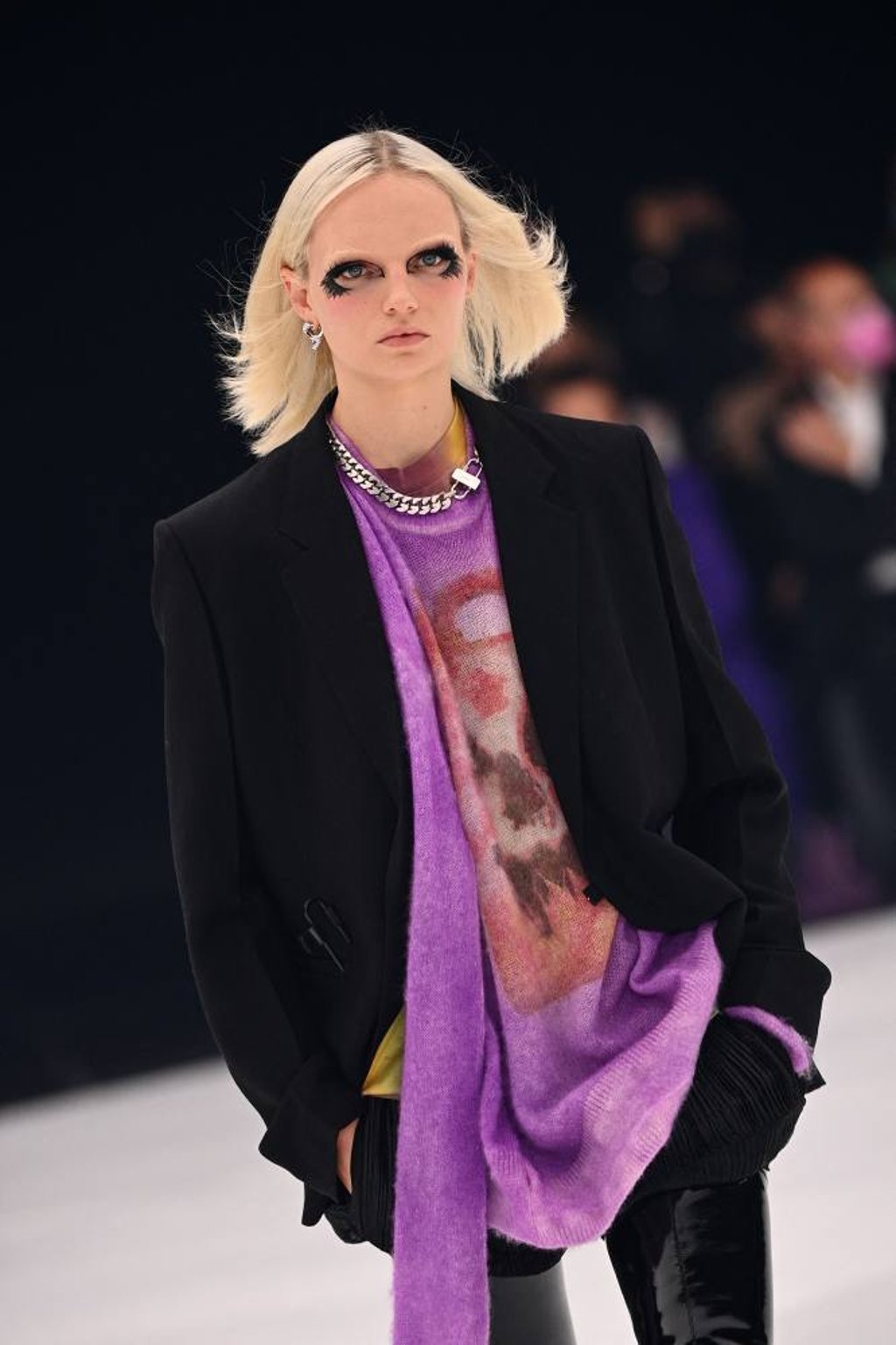 A model presents a creation for Givenchy during the women’s spring-summer 2022 ready-to-wear collection fashion show in Paris La Defense, Nanterre, as part of the Paris Fashion Week, on October 3. Photo: AFP