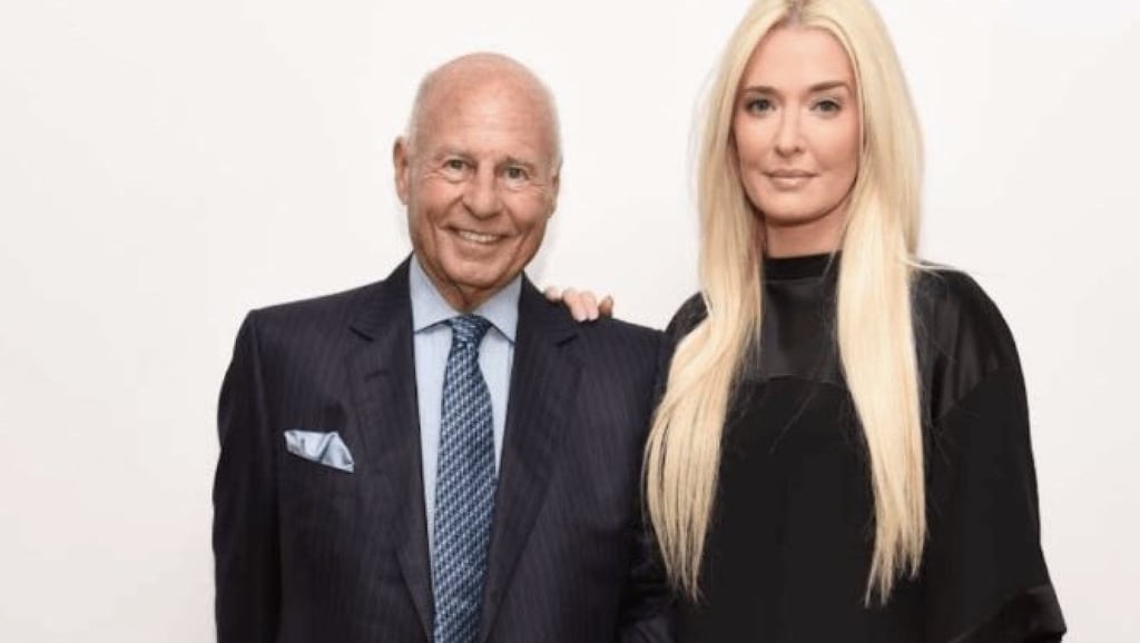 Erika Jayne was married to high-profile lawyer Tom Girardi. Photo: @AllAboutDaTea/Twitter