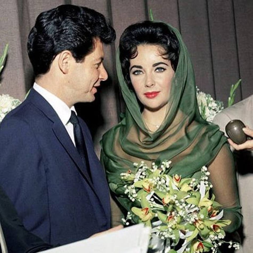 Elizabeth Taylor wore a green dress for her fourth wedding. Photo: @elizabethtaylor/Instagram Elizabeth Taylor wore a green dress for her fourth wedding. Photo: @elizabethtaylor/Instagram