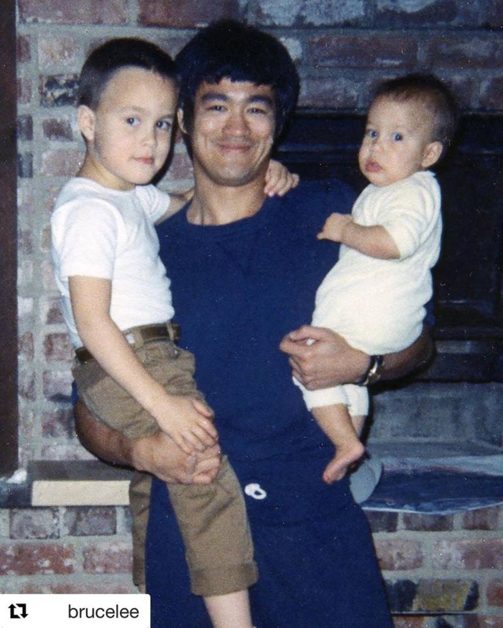 Bruce Lee with children Shannon and Brandon Photo: @BrandonLee/Instagram Bruce Lee with children Shannon and Brandon Photo: @BrandonLee/Instagram