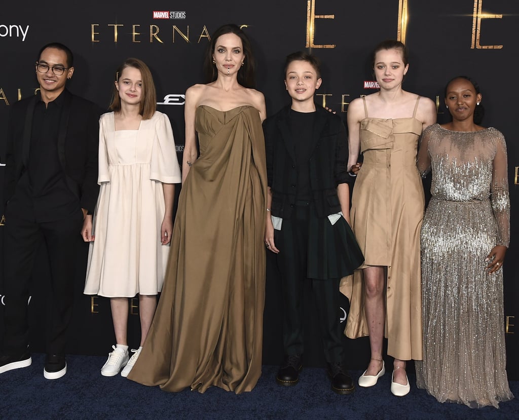 Angelina Jolie with children Maddox, Vivienne, Knox, Shiloh and Zahara Jolie-Pitt arrive at the Los Angeles premiere of Eternals on October 18. Photo: Invision/AP Angelina Jolie with children Maddox, Vivienne, Knox, Shiloh and Zahara Jolie-Pitt arrive at the Los Angeles premiere of Eternals on October 18. Photo: Invision/AP