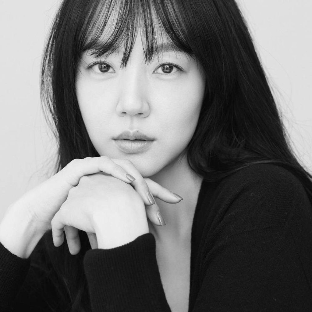 Im Soo-jung got her start as a teen model and then went on to star in projects like A Tale of Two Sisters and I’m Sorry, I Love You. Photo: @soojunglim_/Instagram