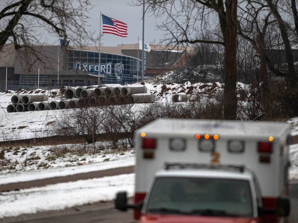 Emergency personnel respond to a deadly shooting at a high school in Oxford, Michigan, on Tuesday. Photo: Reuters