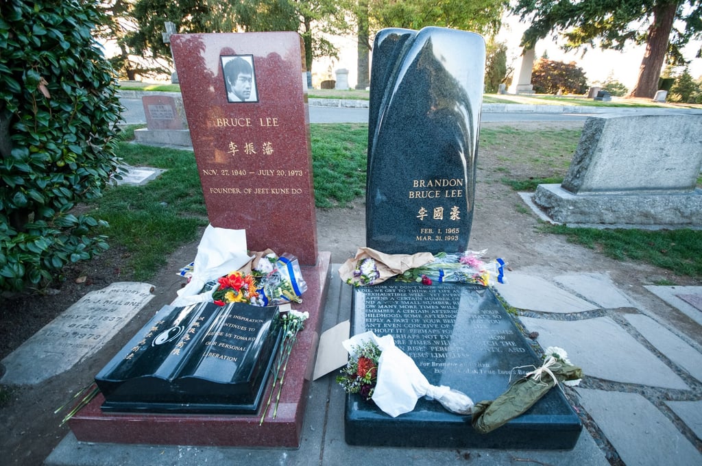 Bruce lee death photos top