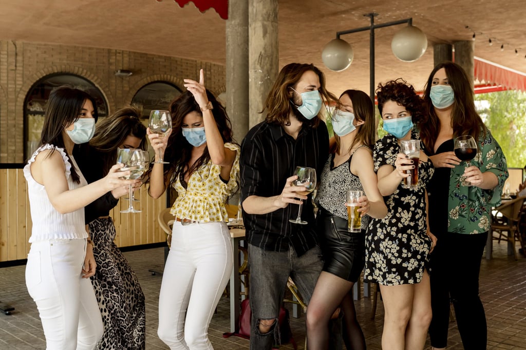 Binge drinking is defined as having five drinks for men and four drinks for women in a two-hour time frame. Photo: Getty Images