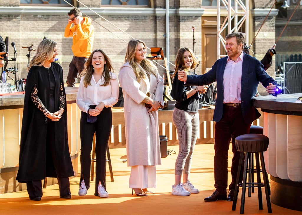 King Willem-Alexander (right) and Queen Maxima (left) of the Netherlands, along with their three daughters, princesses Amalia, Alexia and Ariane. Photo: AFP
