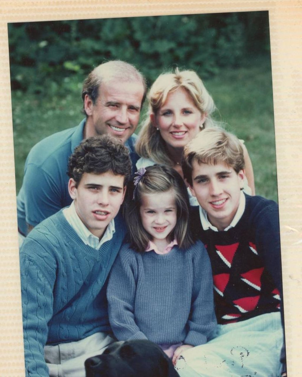 A family photo of the Bidens. Photo: @drbiden/Instagram