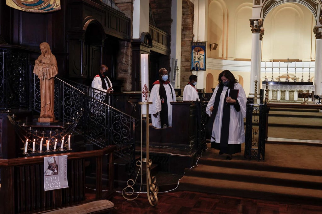 Anglican reverends at a memorial mass in honour of Desmond Tutu at St Mary Cathedral in the Johannesburg on December 28. Photo: AFP Anglican reverends at a memorial mass in honour of Desmond Tutu at St Mary Cathedral in the Johannesburg on December 28. Photo: AFP