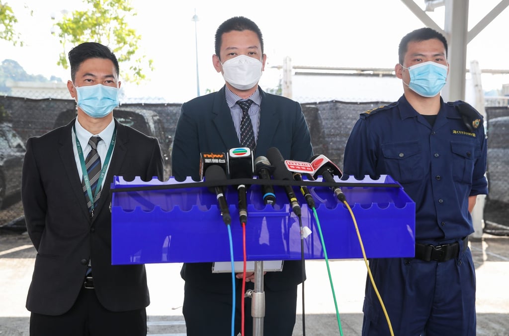 Customs officers Lui Siu-fai (from left), Ho Yan-kit and Lam Ming-hong at a press conference on the anti-smuggling operation on Thursday. Photo: Edmond So Customs officers Lui Siu-fai (from left), Ho Yan-kit and Lam Ming-hong at a press conference on the anti-smuggling operation on Thursday. Photo: Edmond So