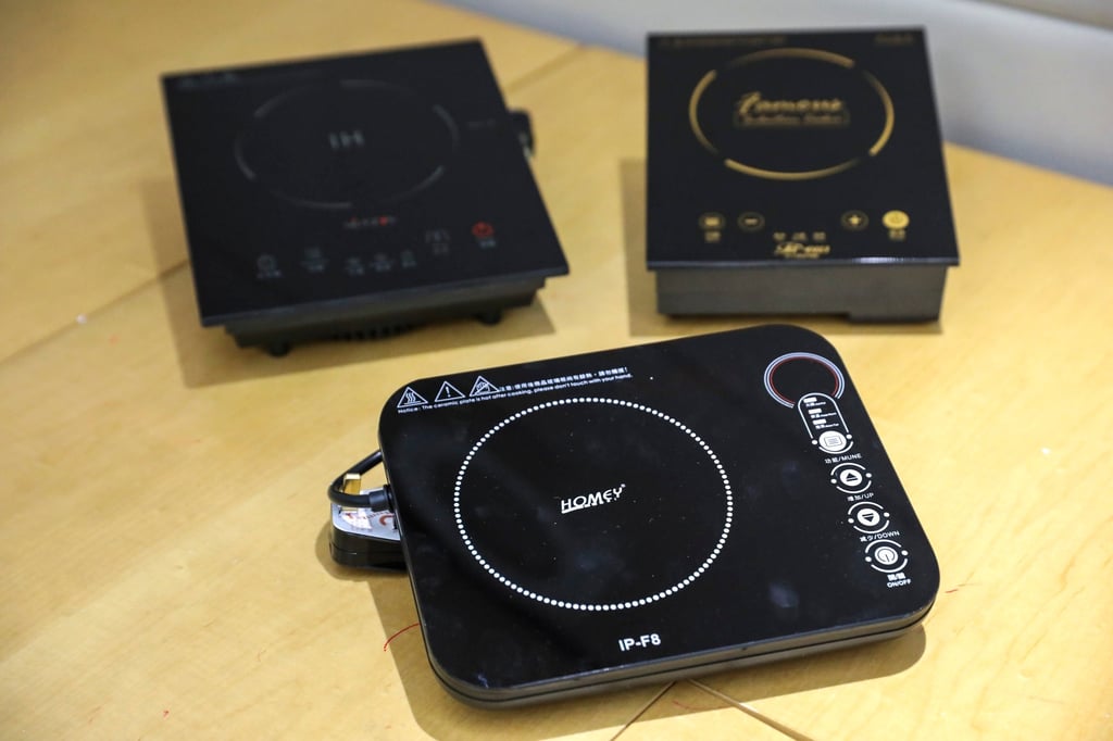 Electric hobs often feature touch-sensitive buttons that can be inadvertently pressed by curious cats that are left home alone. Photo: Nora Tam Electric hobs often feature touch-sensitive buttons that can be inadvertently pressed by curious cats that are left home alone. Photo: Nora Tam