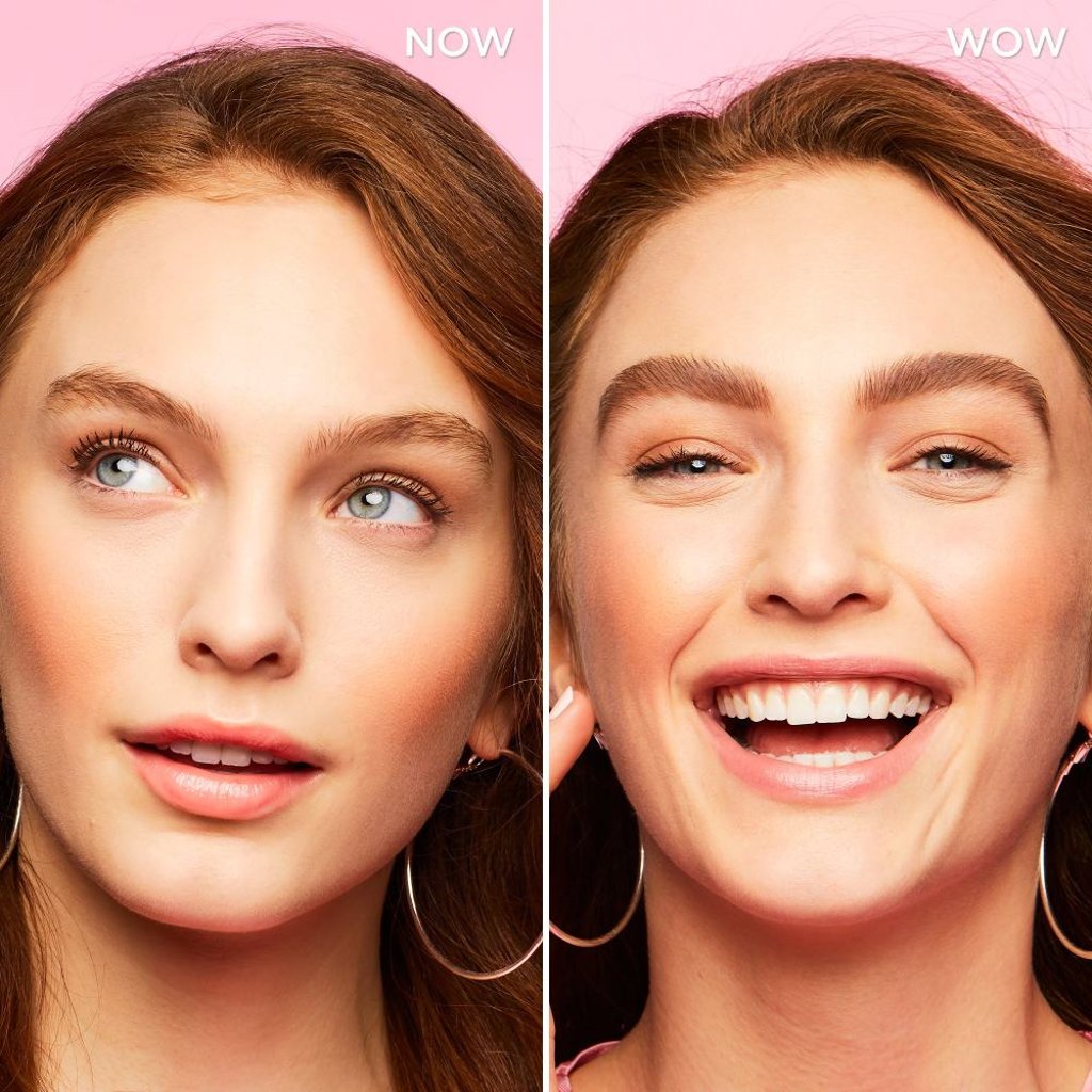 A before and after with the use of Gimme Brow+ Tinted Volumising Eyebrow Gel by Benefit Cosmetics. A before and after with the use of Gimme Brow+ Tinted Volumising Eyebrow Gel by Benefit Cosmetics.