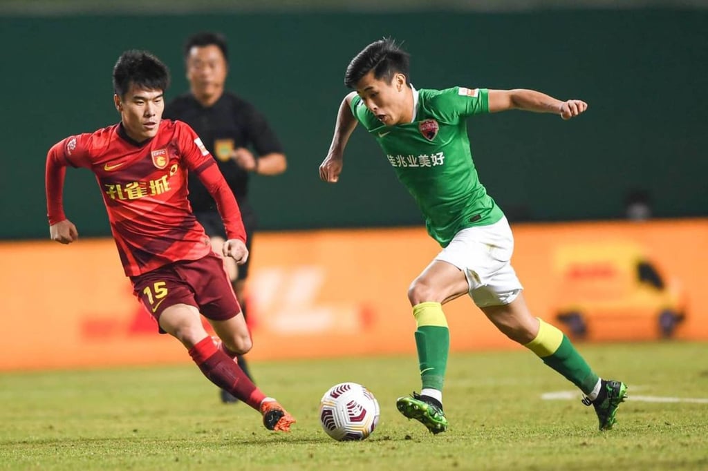 Tsun Dai in action for Shenzhen FC in the Chinese Super League. Photo: Instagram/@pfficial_tsun.d25