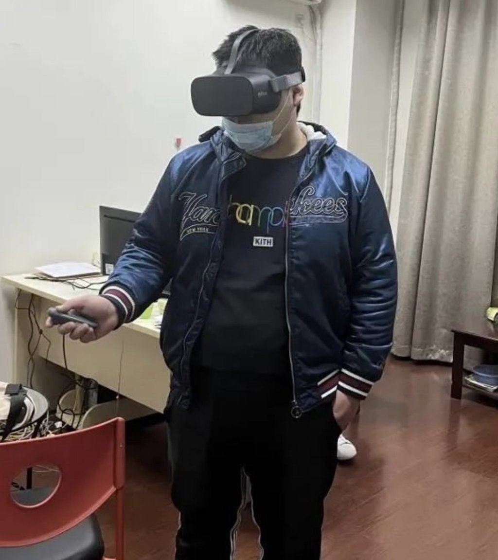 The VR sessions even include simulated car crashes for people caught drink-driving. Photo: Shanghai Community Corrections Administration