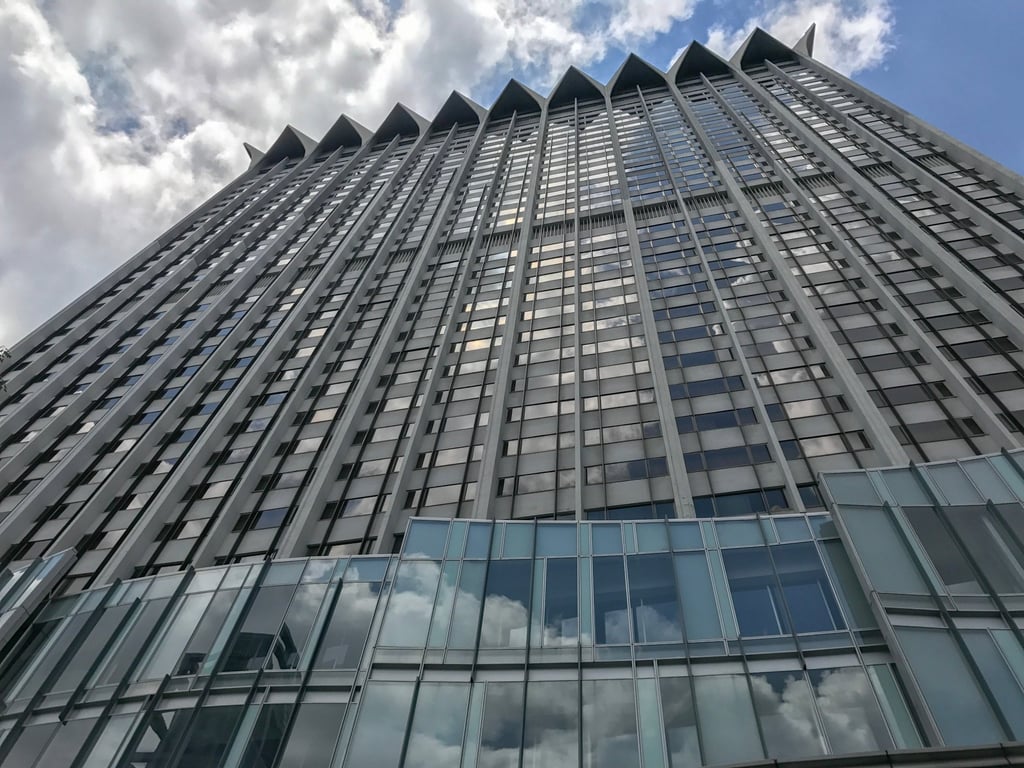 The Mandarin Orchard in Singapore is closing down. Photo: Shutterstock The Mandarin Orchard in Singapore is closing down. Photo: Shutterstock