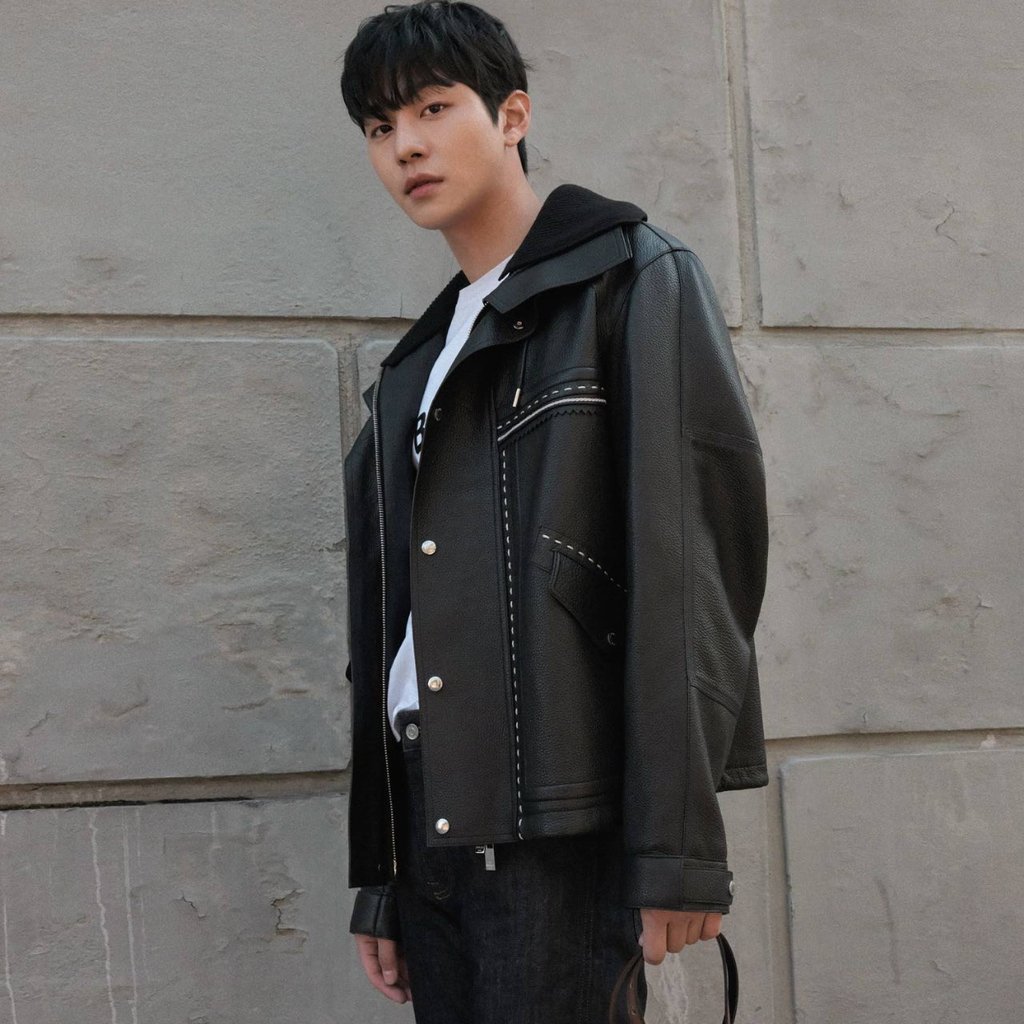 Ahn Hyo-seop posing in Berluti fashion. Photo: @imhyoseop/Instagram