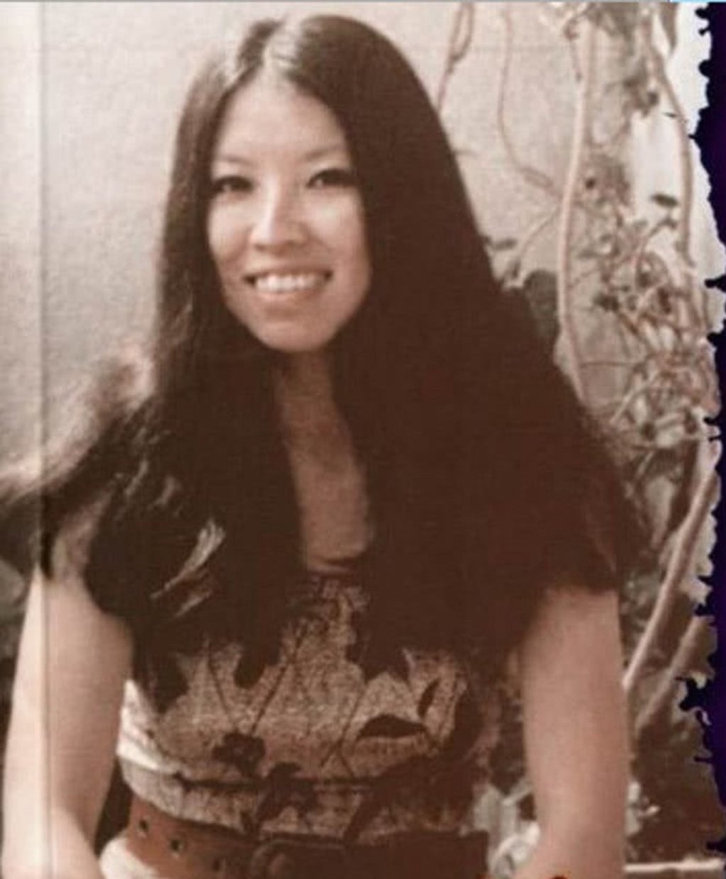 Taiwanese writer Sanmao in the Western Sahara. Taiwanese writer Sanmao in the Western Sahara.