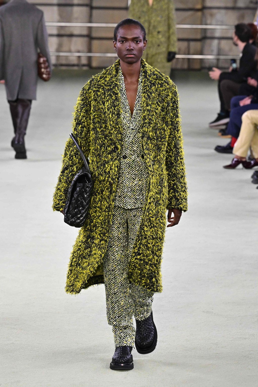 How Bottega Veneta hit refresh at Milan Fashion Week new creative director Matthieu Blazy s debut autumn winter collection for the brand was full of bright colour and fun texture South China Morning