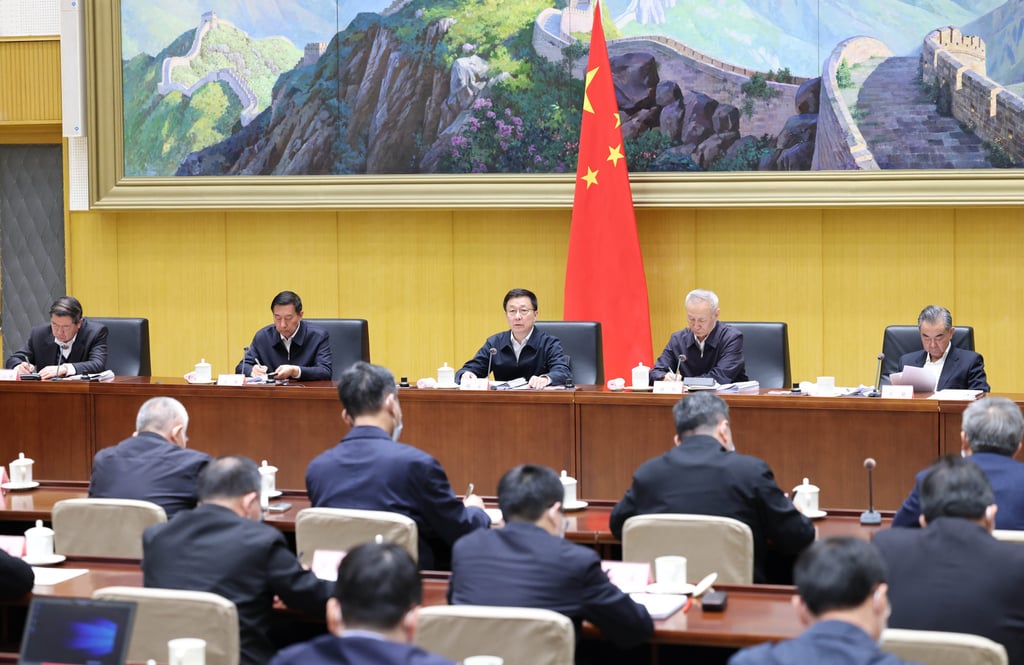 Vice-Premier Han Zheng (centre). Photo: Xinhua