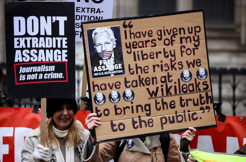 Supporters of Julian Assange protest outside the Royal Courts of Justice in London on January 24. Photo: Reuters