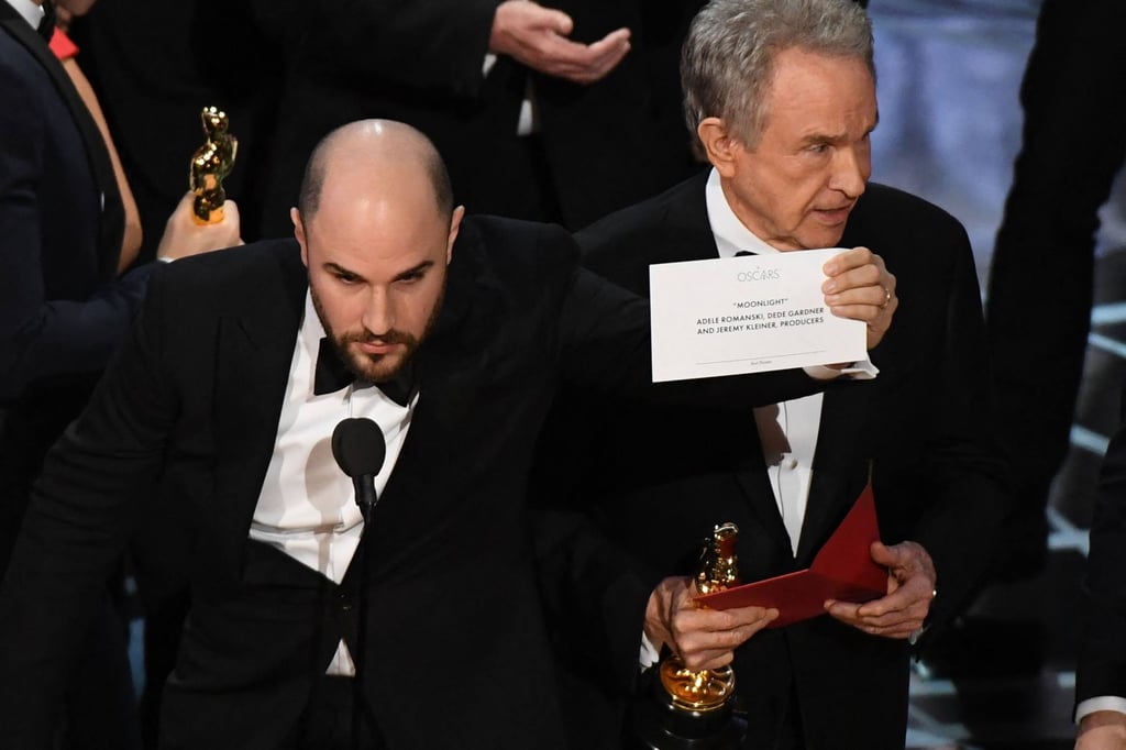 In February 2017, Warren Beatty and Faye Dunaway incorrectly announced La La Land as best picture winner at the 89th Oscars in Hollywood, California, when in fact it was Moonlight. Photo: AFP In February 2017, Warren Beatty and Faye Dunaway incorrectly announced La La Land as best picture winner at the 89th Oscars in Hollywood, California, when in fact it was Moonlight. Photo: AFP