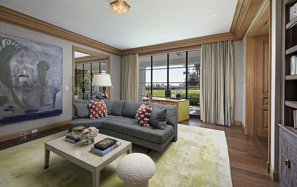 Floor to ceiling windows can be found in the house recently bought by couple Ben Affleck and Jennifer Lopez. Photo: Hilton and Hyland