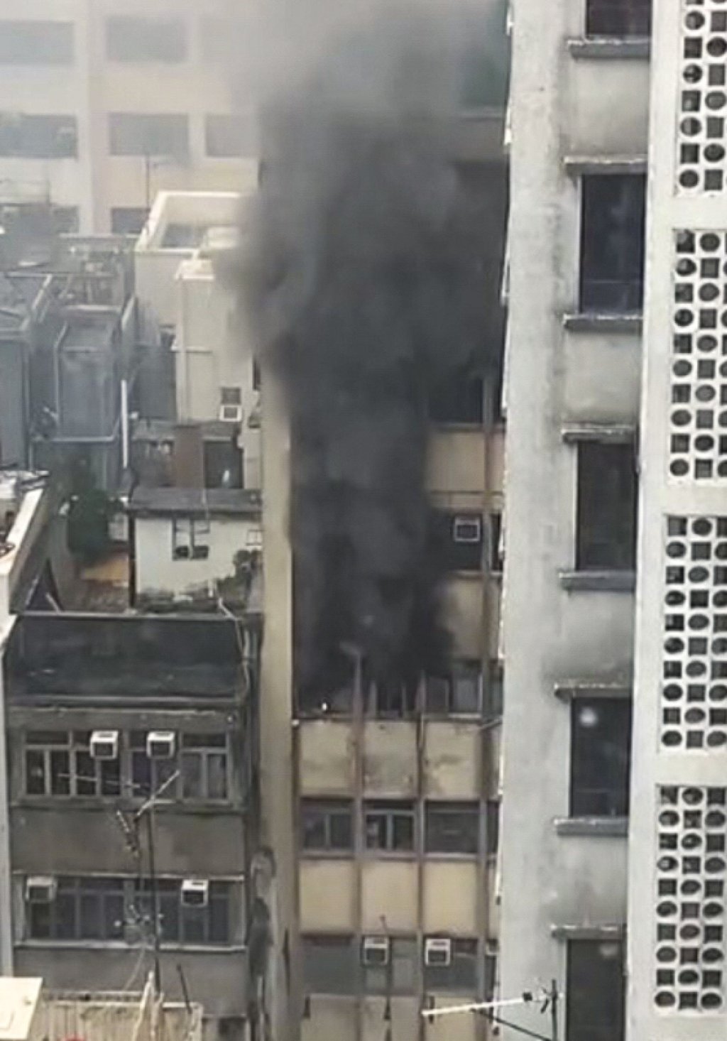 A couple jumped from a sixth-floor window to escape the fire. Photo: Facebook