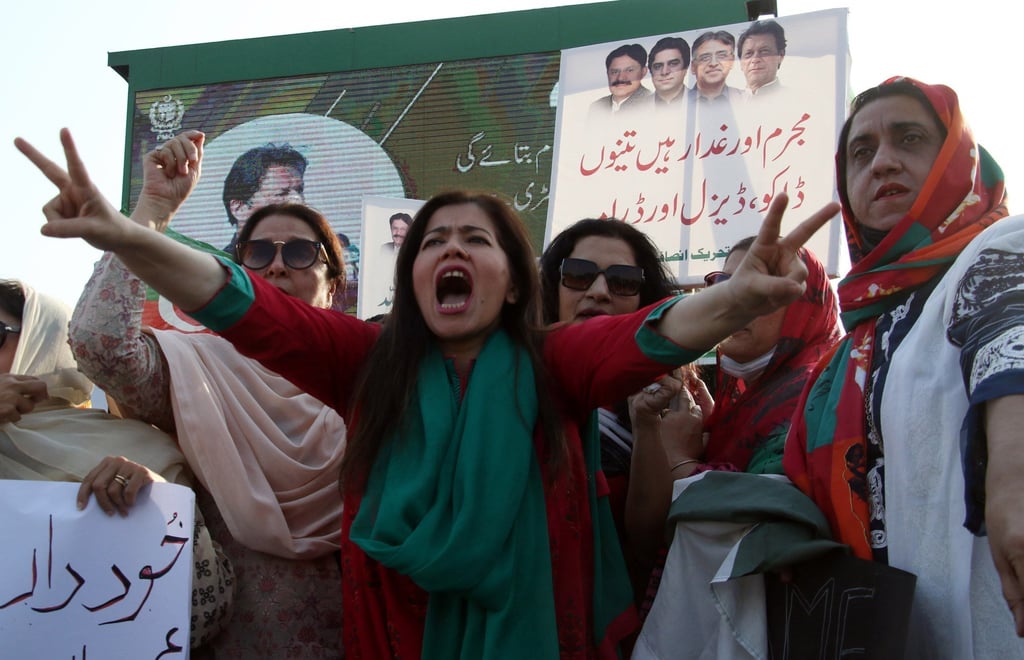 Supporters of ruling party Pakistan Tehreek-e-Insaf shout slogans in favour of Prime Minister Imran Khan during a rally in Islamabad on Saturday. Photo: EPA-EFE Supporters of ruling party Pakistan Tehreek-e-Insaf shout slogans in favour of Prime Minister Imran Khan during a rally in Islamabad on Saturday. Photo: EPA-EFE