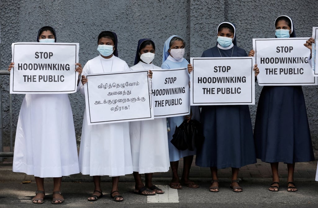 Catholic nuns protesting about President Gotabaya Rajapaksa near the Bishop’s house in Colombo, Sri Lanka. Photo: Reuters
