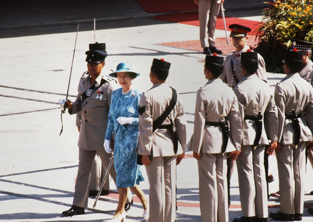Queen Elizabeth pays a visit to the Edinburgh Square where she takes the salute from the Gurkha Rifles of the Duke of Edinburgh in 1986. Photo: SCMP
