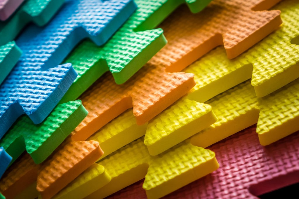 Prolonged contact with play mats containing harmful substances may pose health risks, warns Dr Lui Wing-cheong of the Consumer Council. Photo: Shutterstock