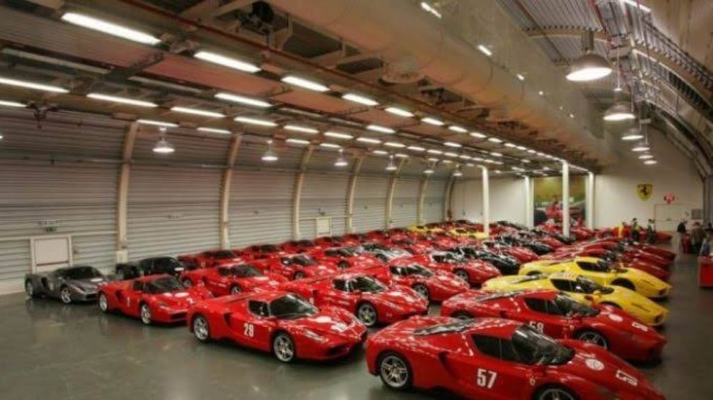 Why have one Ferrari when you can have 450? Photo: @factspidia/Twitter Why have one Ferrari when you can have 450? Photo: @factspidia/Twitter