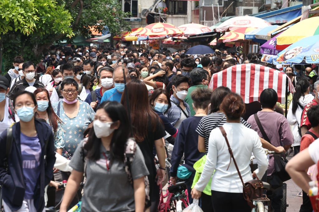 Cheung Chau was swamped at the weekend. Photo: K. Y. Cheng