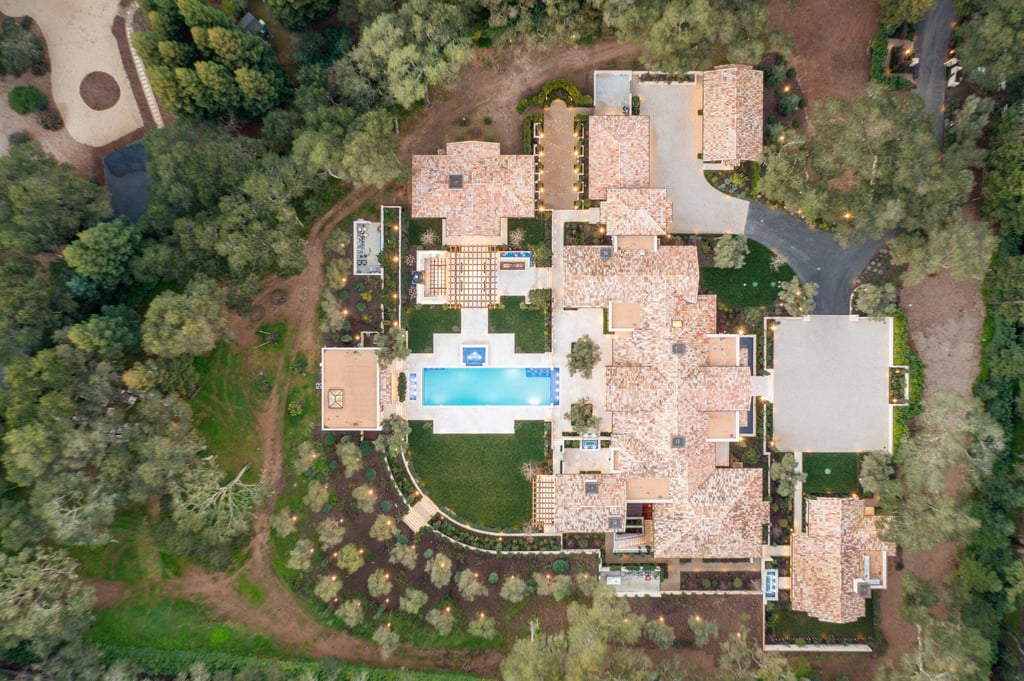 The house in Woodside, Silicon Valley, covers an impressive area and is safe from scrutiny thanks to its extensive grounds. Photo: Paul Rollins