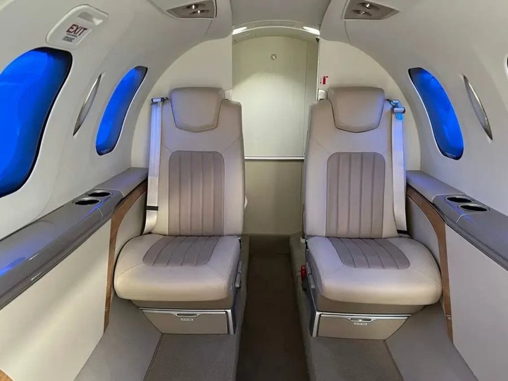 Flying on Volato’s US$5 million HondaJet. Photo: Insider Flying on Volato’s US$5 million HondaJet. Photo: Insider