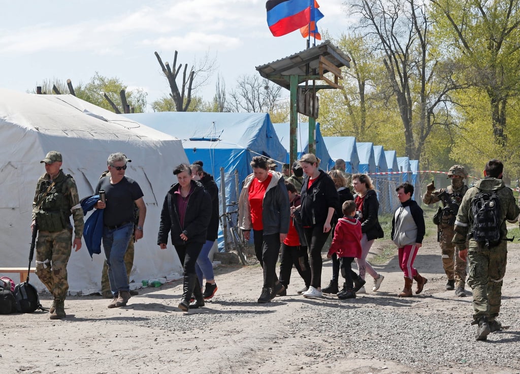 Civilians evacuated Sunday from an area near Mariupol’s Azovstal steel plant are taken to a temporary accommodation centre in a nearby village controlled by Moscow-backed separatists. Photo: Reuters Civilians evacuated Sunday from an area near Mariupol’s Azovstal steel plant are taken to a temporary accommodation centre in a nearby village controlled by Moscow-backed separatists. Photo: Reuters