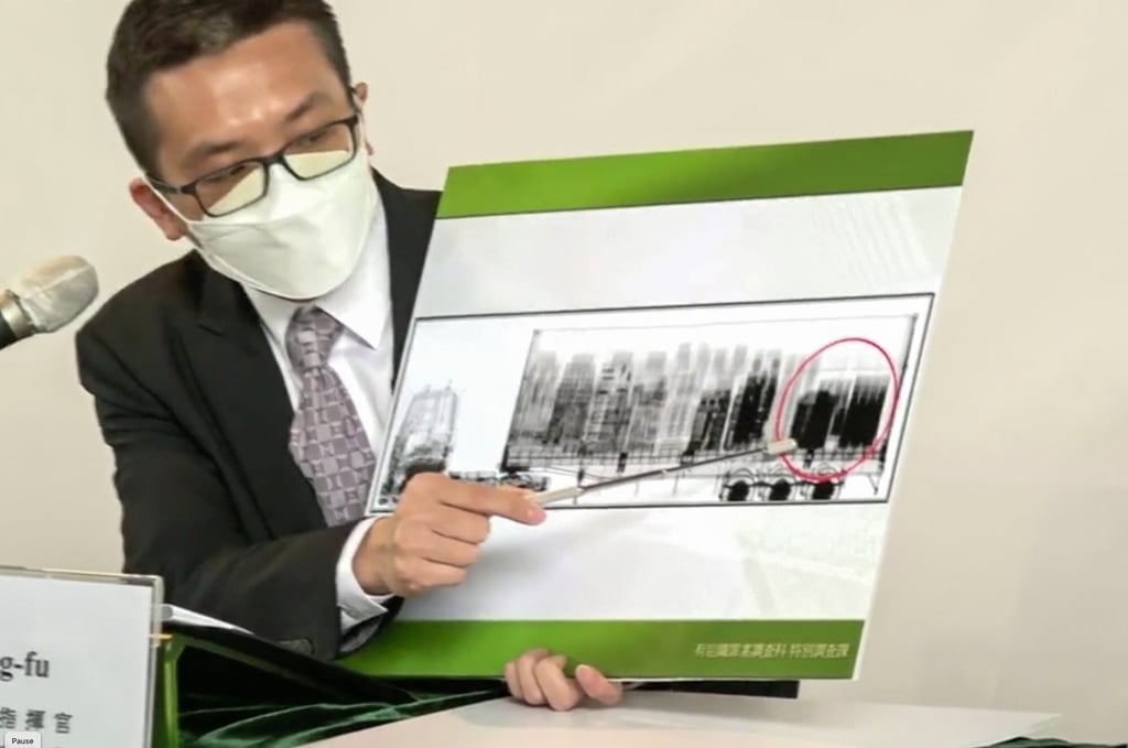 Customs’ Nelson Wong with a scanned image of a container seized from the operation. Photo: RTHK Customs’ Nelson Wong with a scanned image of a container seized from the operation. Photo: RTHK