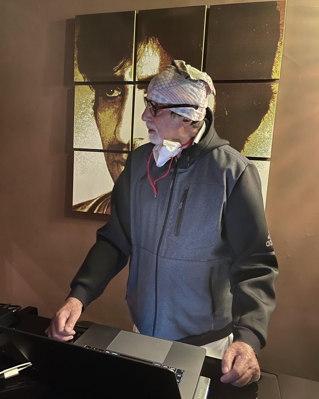 Bachchan has named all of his Indian homes. He spends most of his time at Jalsa but often works out of Janak. Photo: @amitabhbachchan/Instagram