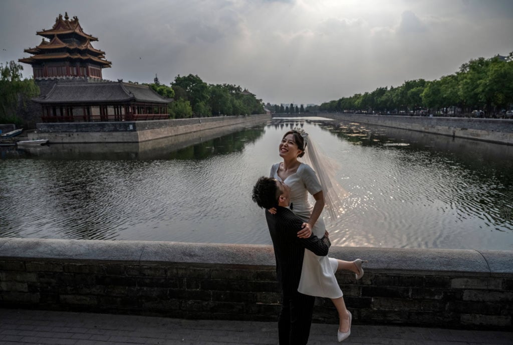 Many younger people in China are pushing back against their parent’s determination for them to get married as soon as possible. Photo: Getty Many younger people in China are pushing back against their parent’s determination for them to get married as soon as possible. Photo: Getty